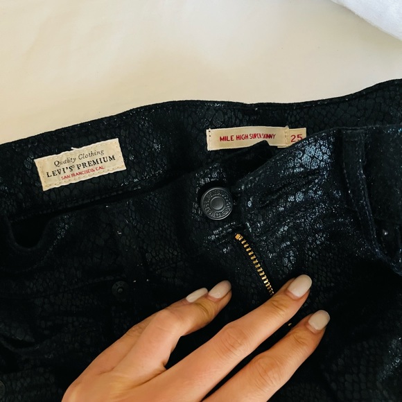 Levis Premium Mile High Ankle Snake Print Skinny Women’s Jeans, Black, 25 - Picture 5 of 10